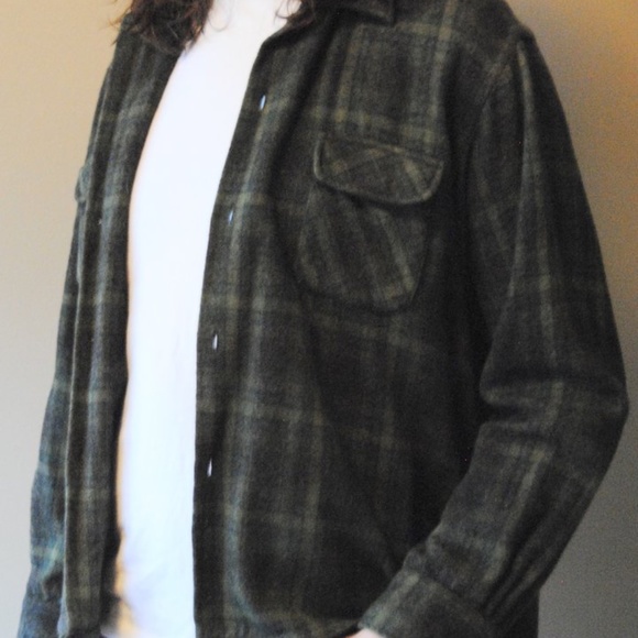 Boxy Wool Button Up - Picture 2 of 3